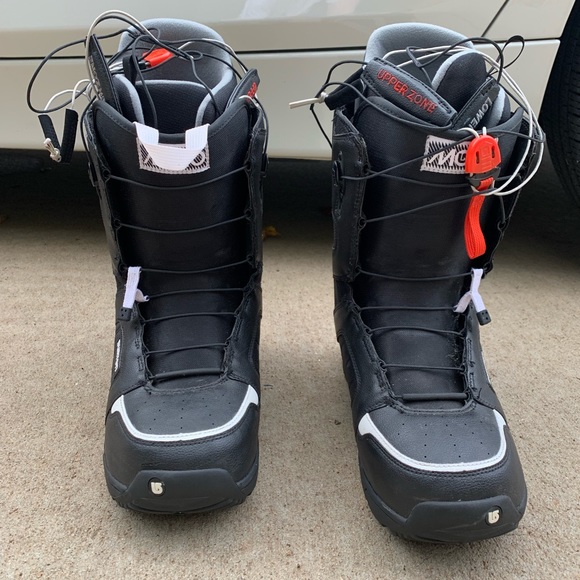 snowboard boots 13